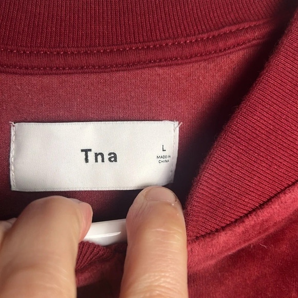 TNA Red Velour Velvet Long Sleeve Zip Front Jacket Sweater Top Size Large - Picture 3 of 6